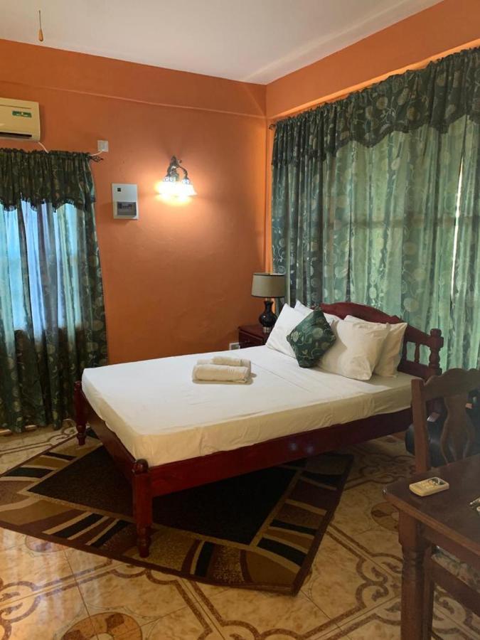 North Bay Inn Sauteurs Экстерьер фото